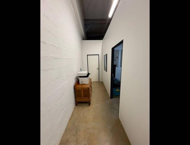 12M² SERVICED OFFICE TO LET IN BALLITO CENTRAL
